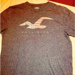 Mens Hollister large short sleeve shirt in great condition